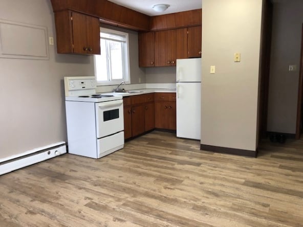 Bachelor Suite/Across from the U of S/ Perfect $ and Location