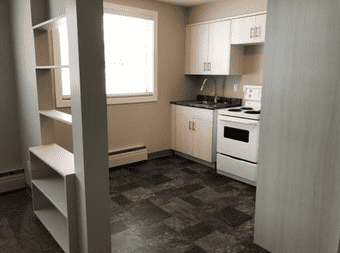 1017 Ave C North CLOSE TO SASK POLY TECH-1 BEDROOM RENTAL